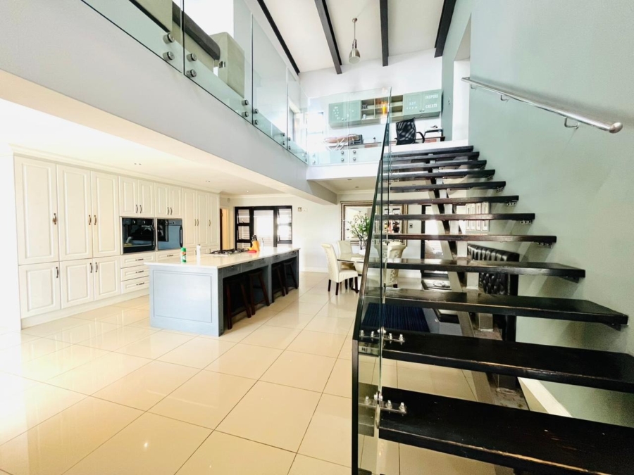 6 Bedroom Property for Sale in Gonubie Eastern Cape